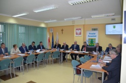 Informacja z obrad XXV      sesji Rady Powiatu w Suwałkach