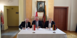Umowa o współpracy Powiatu Suwalskiego z samorządem rejonu Wyłkowyszki z Litwy