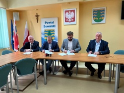 Podpisanie umowy na „Przebudowę odcinka drogi powiatowej nr 1154B Węgielnia – Bilwinowo - Kaletnik”