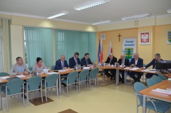Informacja z obrad XXXII sesji Rady Powiatu      w Suwałkach