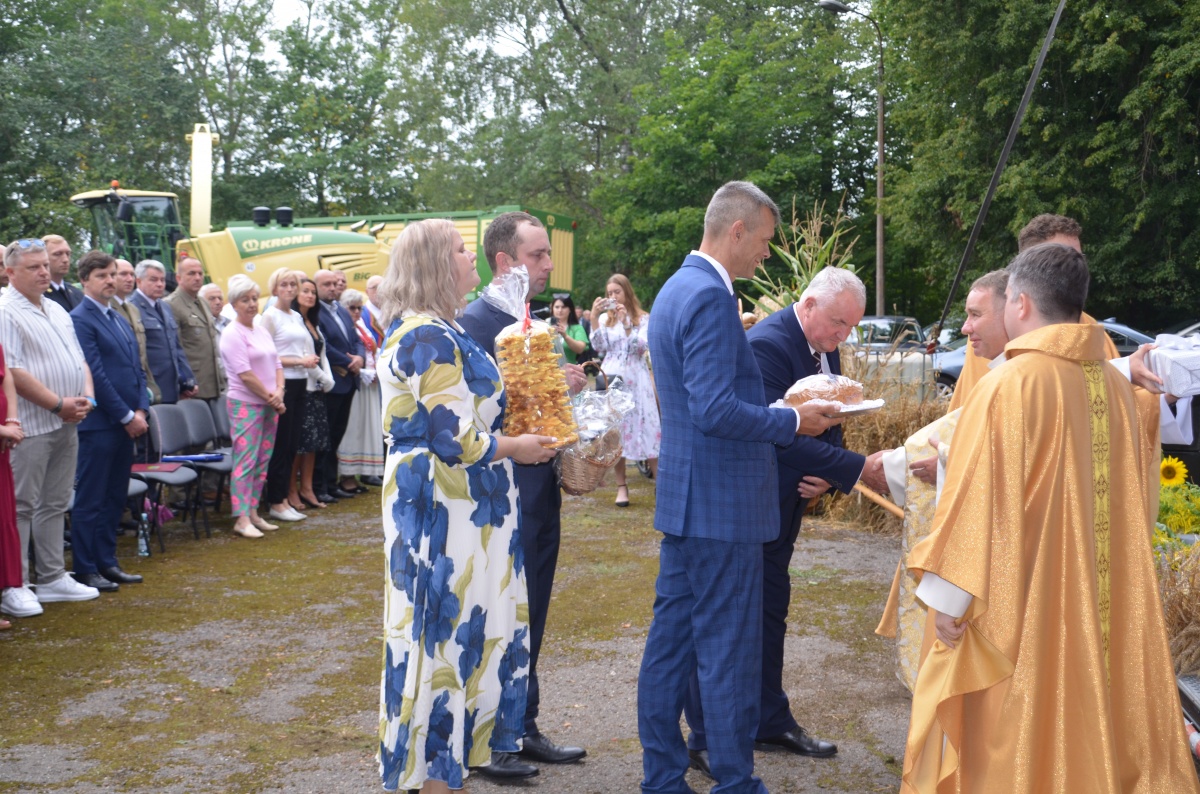 - Kliknięcie spowoduje wyświetlenie powiększenia zdjęcia