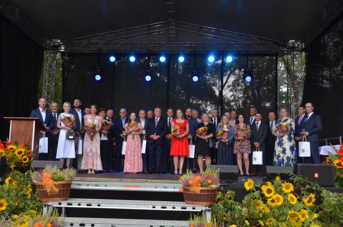 - Kliknięcie spowoduje wyświetlenie powiększenia zdjęcia