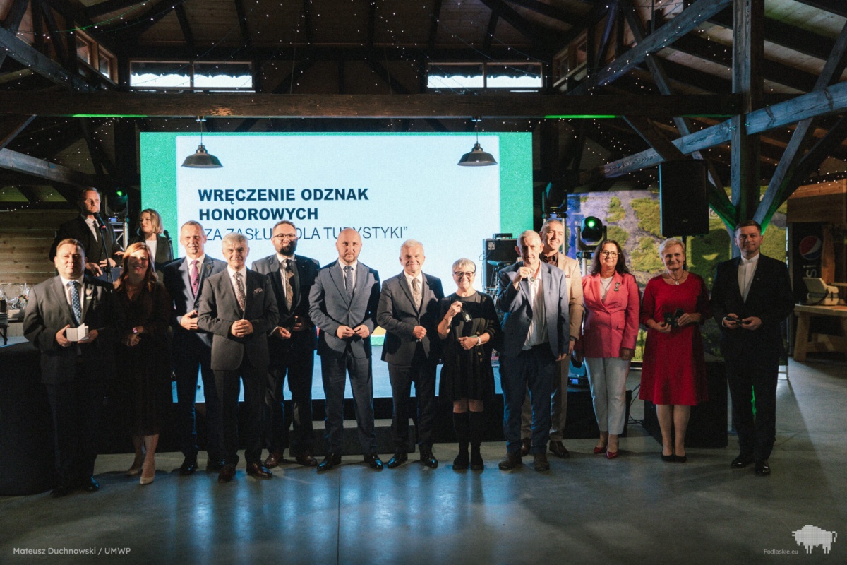 - Kliknięcie spowoduje wyświetlenie powiększenia zdjęcia