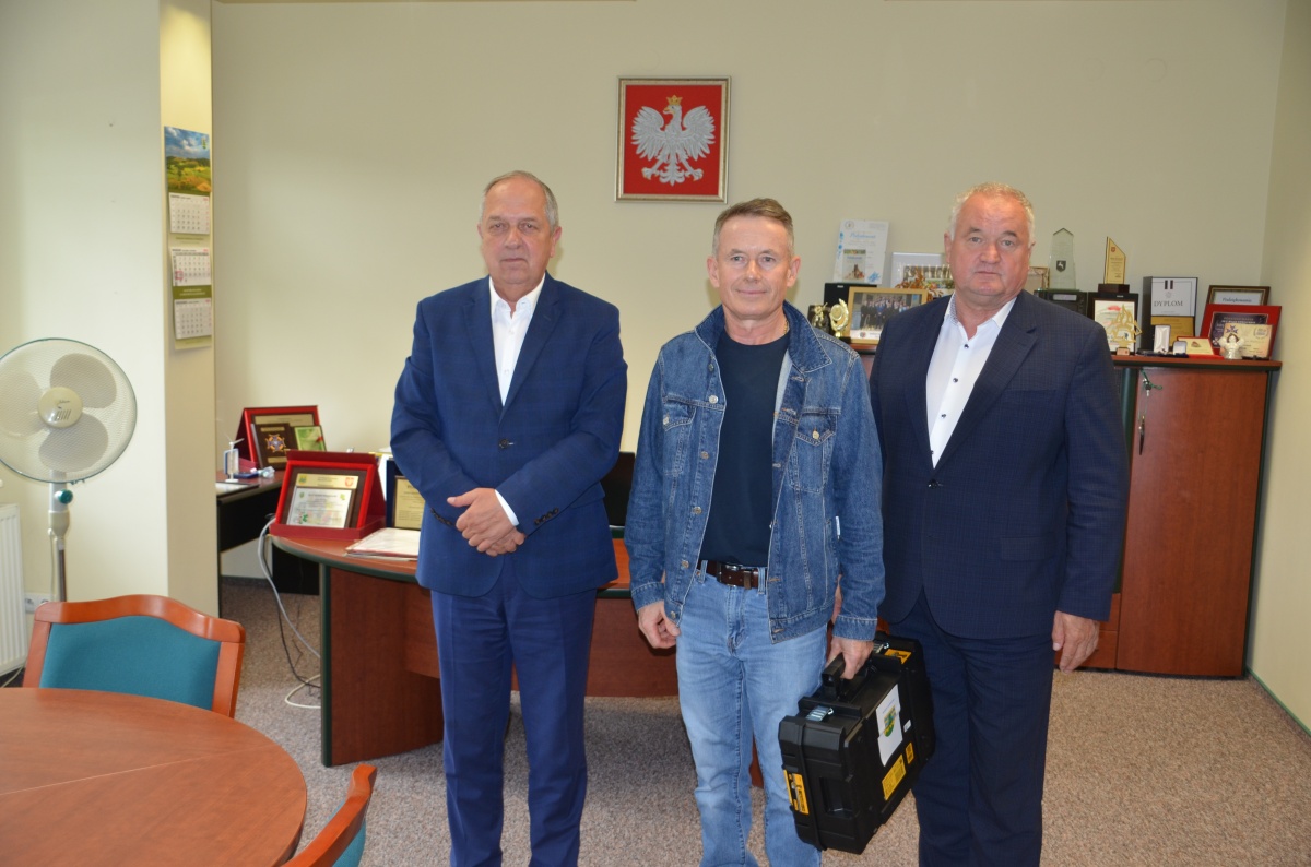 - Kliknięcie spowoduje wyświetlenie powiększenia zdjęcia