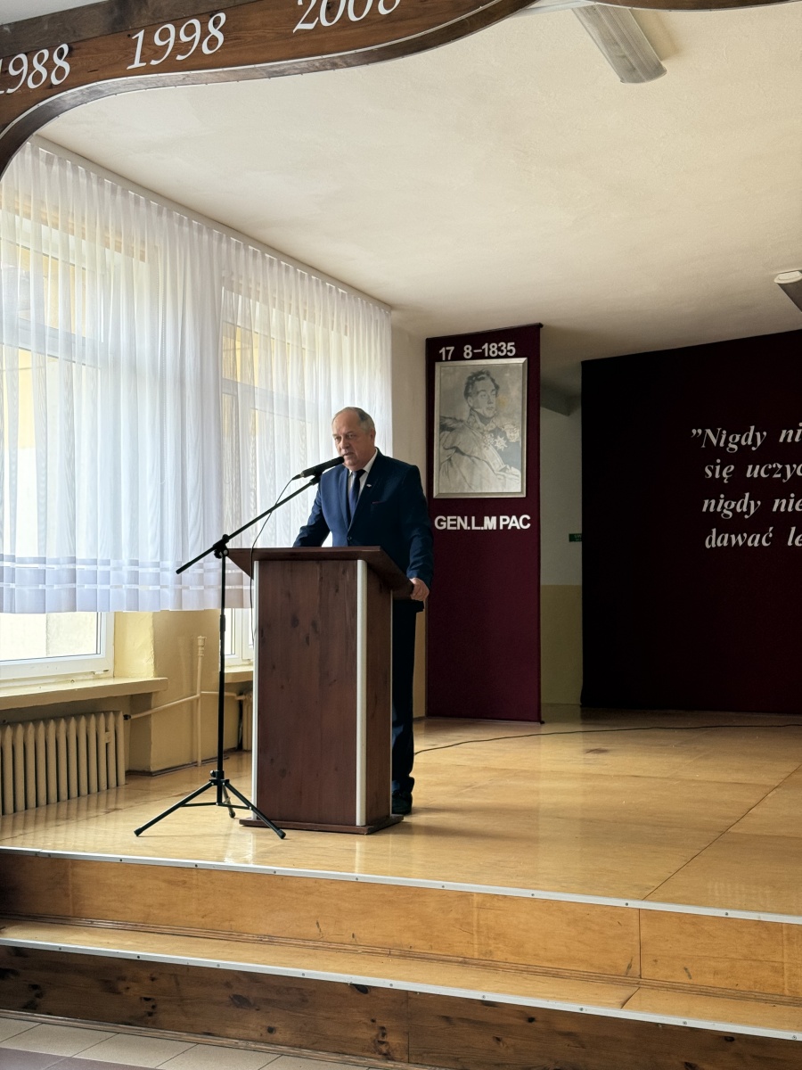 - Kliknięcie spowoduje wyświetlenie powiększenia zdjęcia