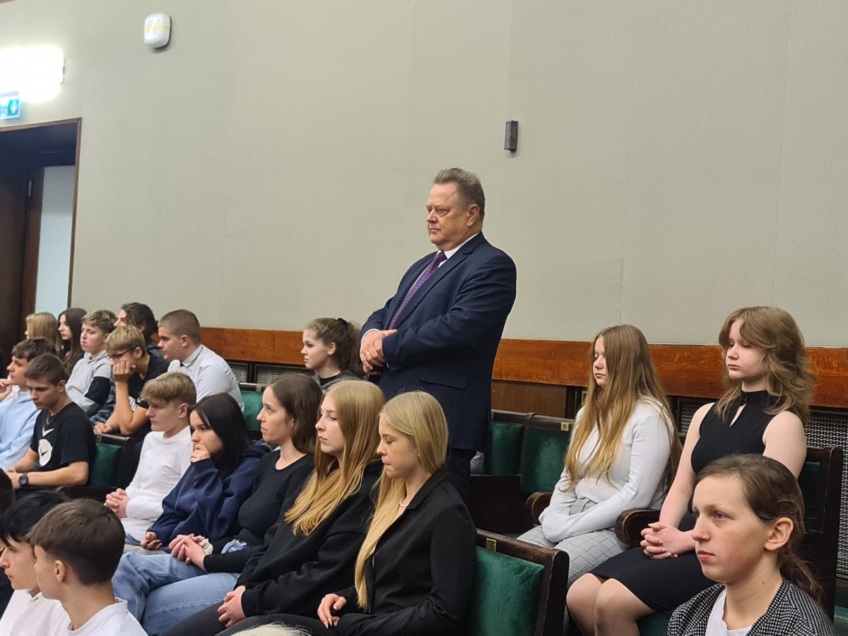 - Kliknięcie spowoduje wyświetlenie powiększenia zdjęcia
